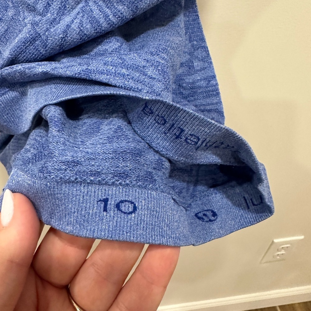 Lululemon Women's Swiftly Tech Racerback Heathered Harbor Blue Size 10 - Picture 4 of 9